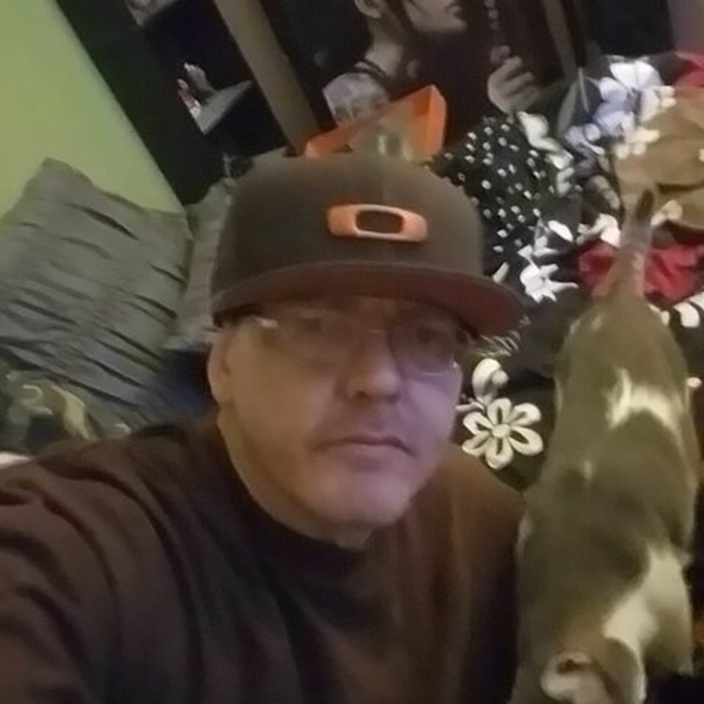 Meet your Posher, Eric